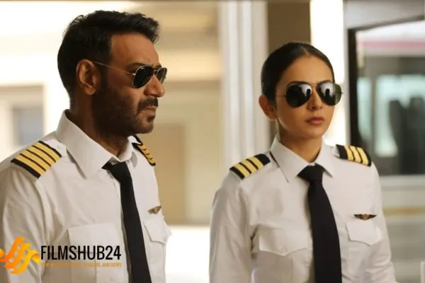 Runway 34 High-Stakes Thriller with Ajay Devgn & Amitabh Bachchan Movie Image | Filmshub24